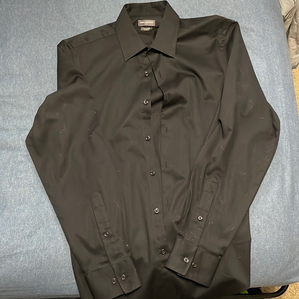 Men’s black dress shirt 32x33